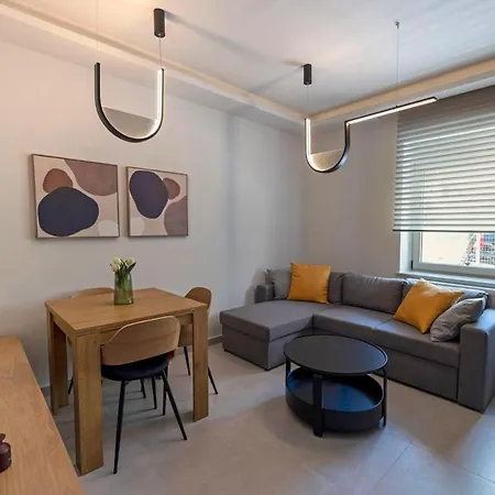 The M Point Modern In Apartmán Volos