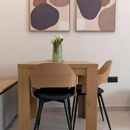 The M Point Modern In Apartamento Volos